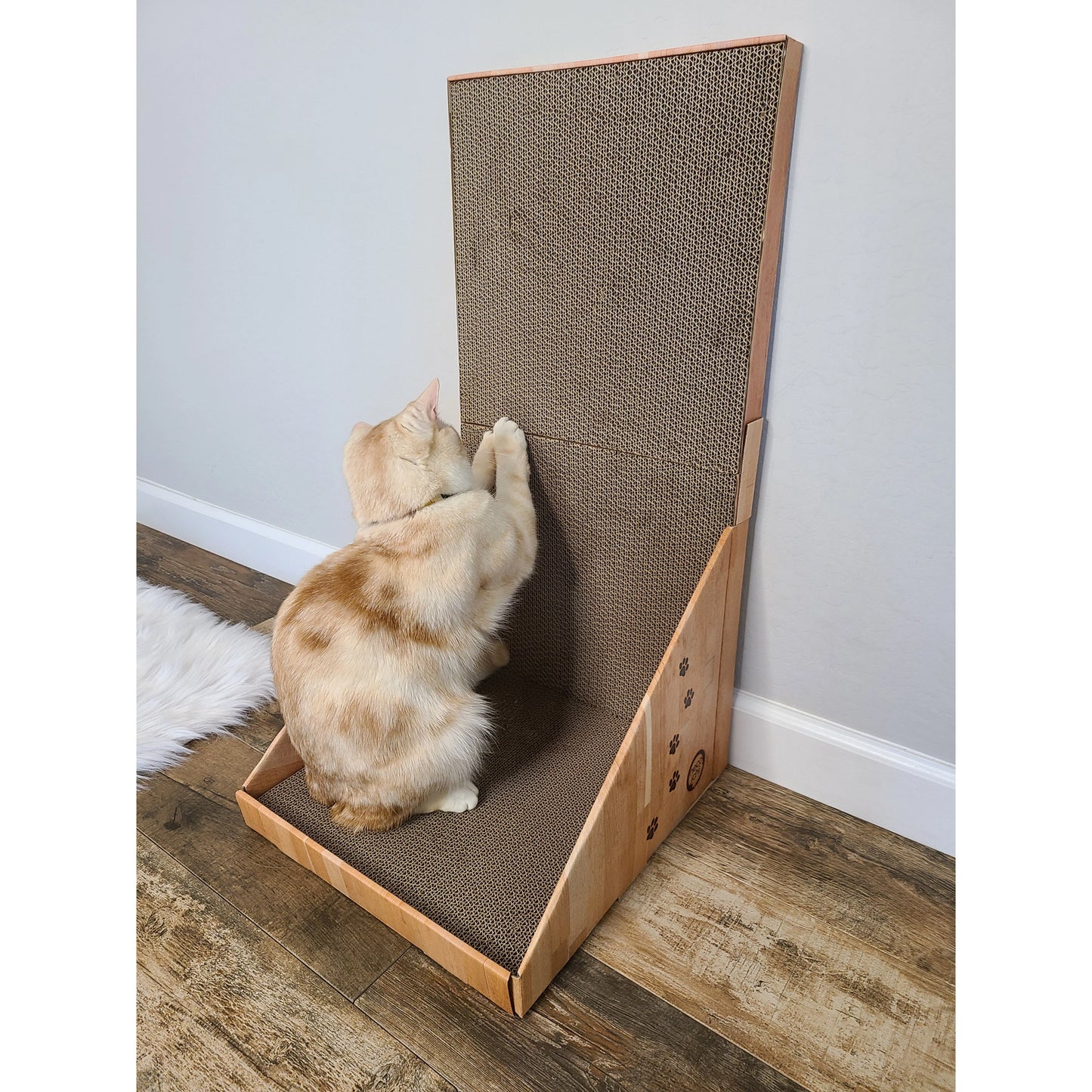 Necoichi Stretch & Scratch Wall Cat Scratcher